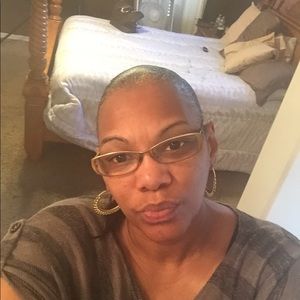 Meet your Posher, Joyce